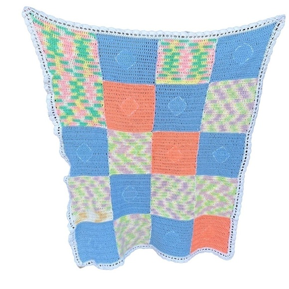 Hand Crocheted 3D Flower Baby Afghan Blanket Pastel Squares Scallop Edge 43x36 - Picture 2 of 12